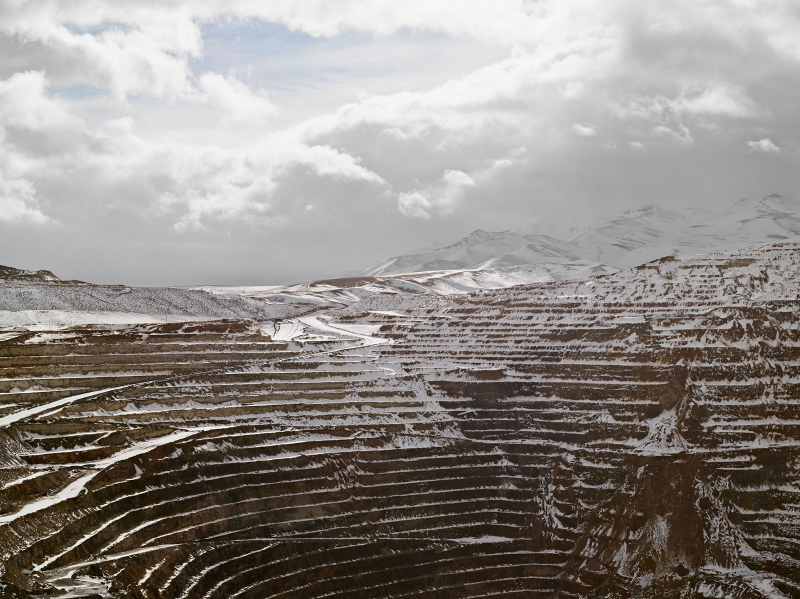 Illustration for article titled These Photos Are a Side of the American West You've Never Seen Before